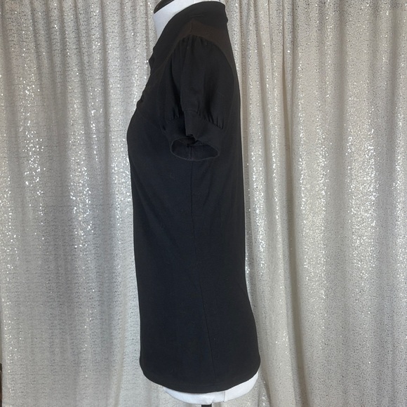 Body Central Black Keyhole Women's Tee - Picture 2 of 4